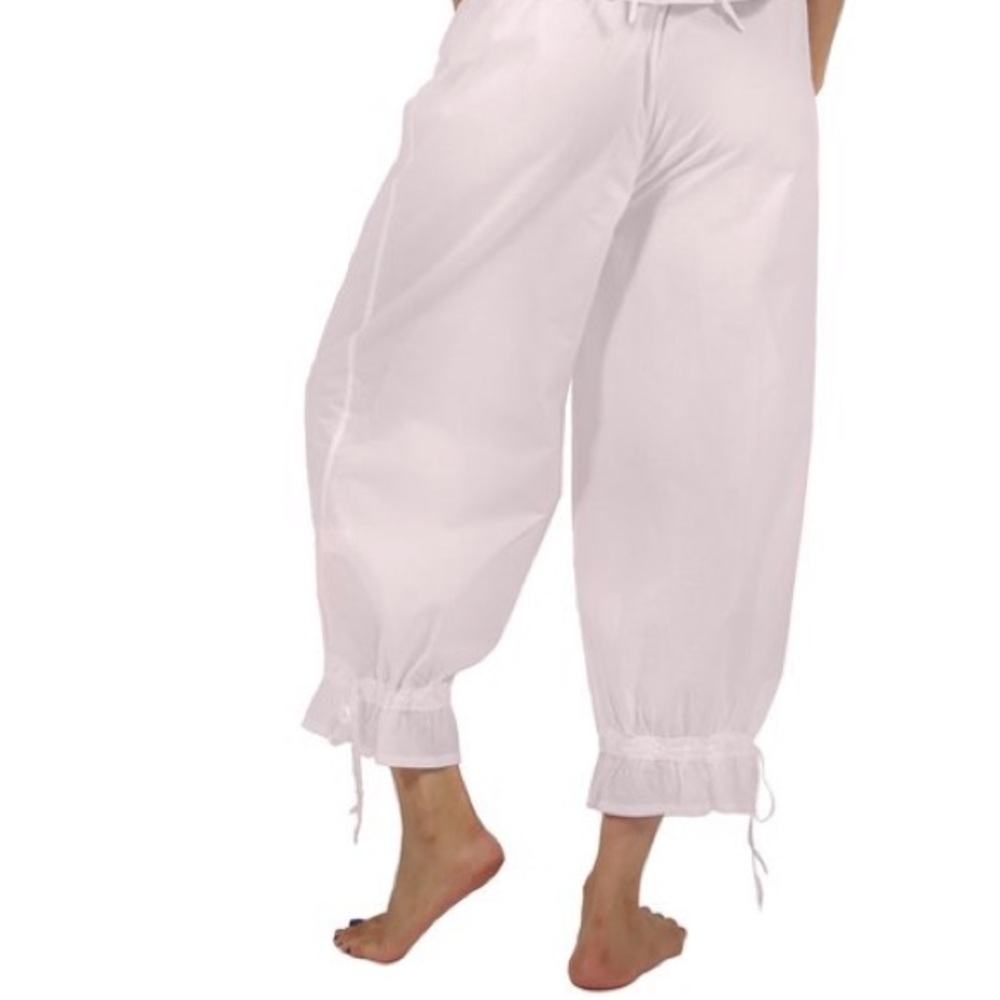 Bloomers - Picture 5 of 5